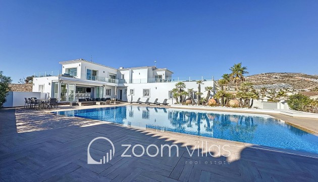 Villa - Herverkoop - Benitachell  - Cumbre del sol