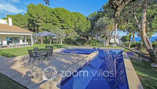 Villa - Herverkoop - Moraira - Playetes