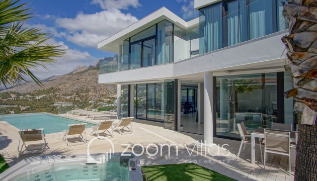 Villa - Resale - Altea -
                Altea Hills