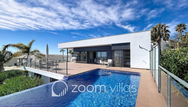 Villa - Resale - Benitachell  - Cumbre del sol
