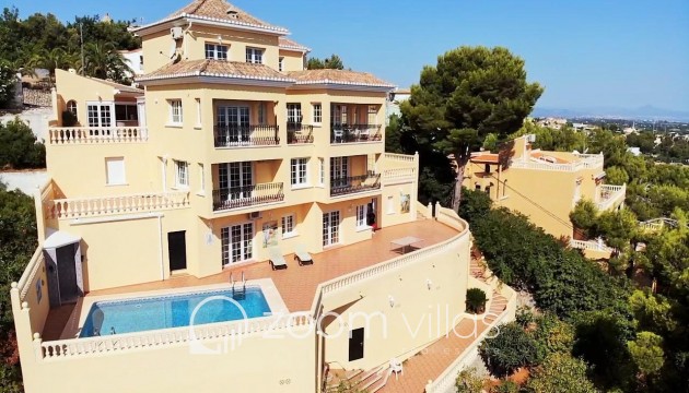 Villa - Resale - Denia - Denia