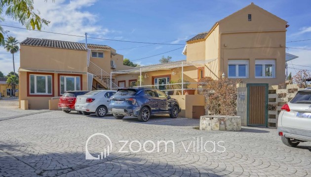 Villa - Resale - Jávea - Arenal