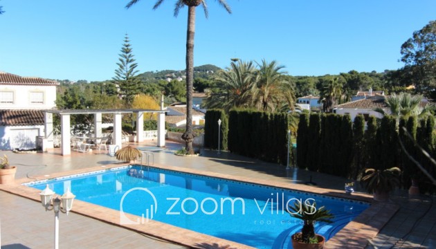 Villa - Resale - Jávea - Tosalet