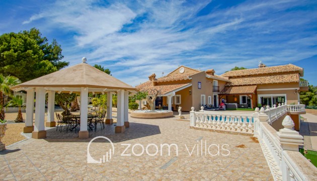 Villa - Resale - La Nucía - Sierra Verde