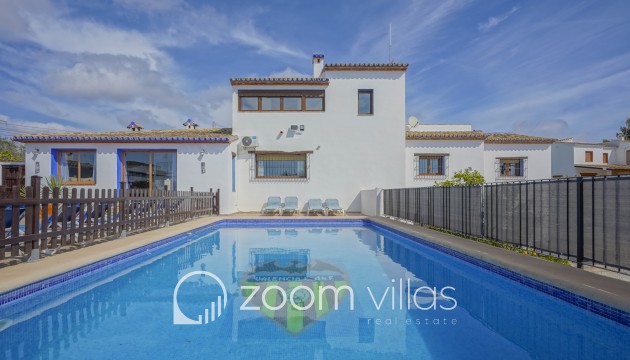 Villa - Resale - Teulada - La Fustera