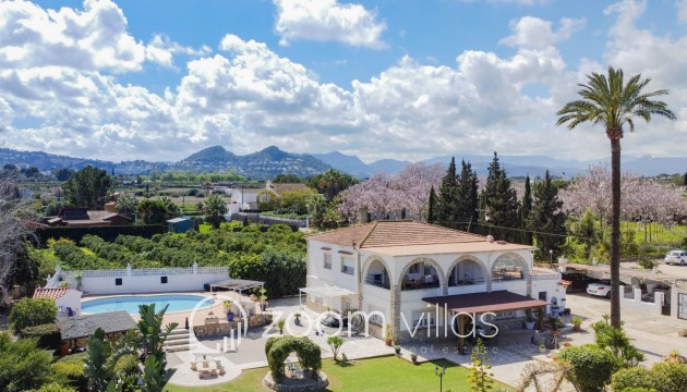 Villa - Revente - Denia - La Xara