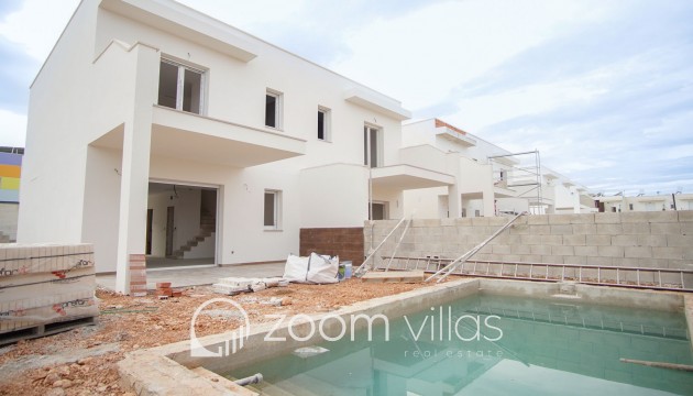 Villa / Semi-detached - New Build - Denia - El Vergel