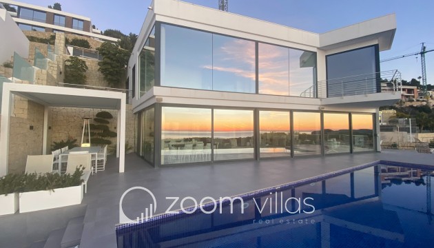 Villa - Wiederverkauf - Benissa - Benissa