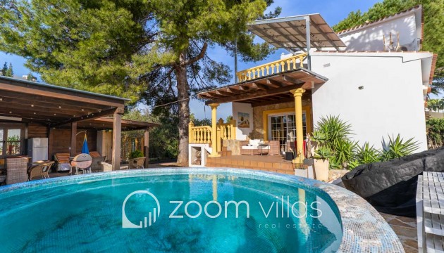 Villa - Wiederverkauf - Denia - Almadraba