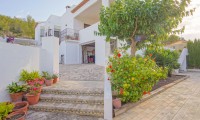 Villa - Wiederverkauf - Denia - ZV2-58320