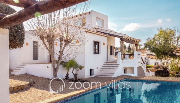 Villa - Wiederverkauf - Jávea - Tosalet