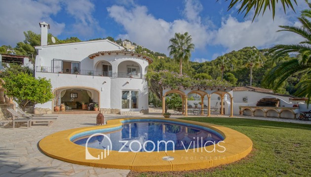 Villa - Wiederverkauf - Moraira - Paichi