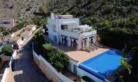 Villa - Wiederverkauf - Moraira - ZV8-94786