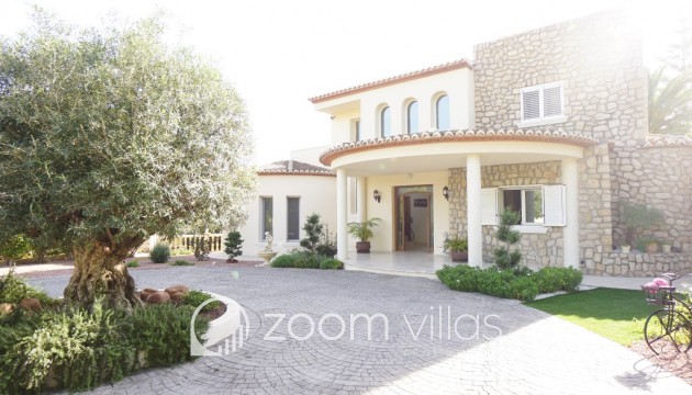 Resale - Villa - Benissa - Benissa Coast