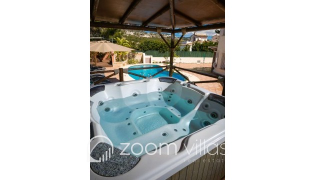 Resale - Villa - Benissa - Benissa Coast