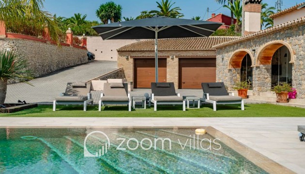 Reventa - Villa - Moraira