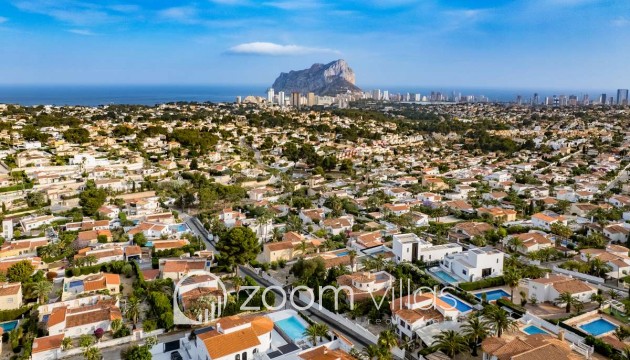 Resale - Villa - Calpe