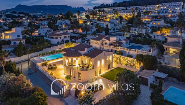 Resale - Villa - Calpe