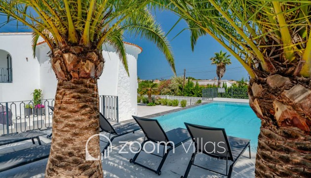 Resale - Villa - Calpe