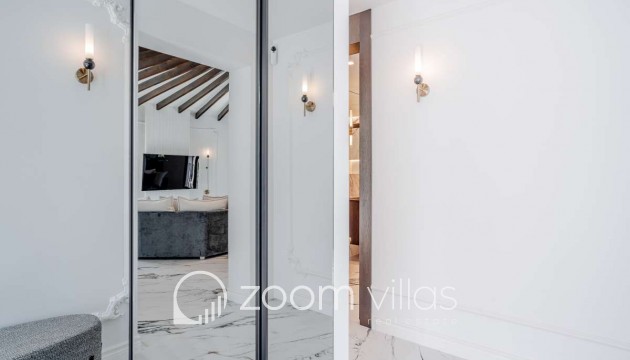 Resale - Villa - Calpe