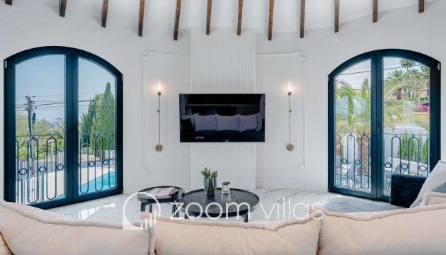 Resale - Villa - Calpe