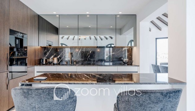 Resale - Villa - Calpe