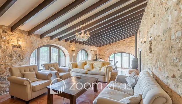 Resale - Villa - Benissa - Partida Vinyent