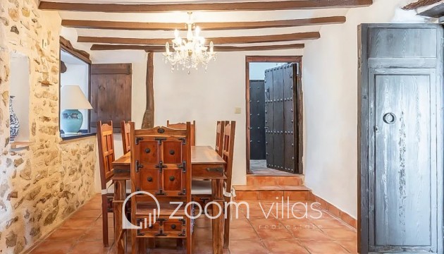 Resale - Villa - Benissa - Partida Vinyent