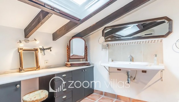 Resale - Villa - Benissa - Partida Vinyent