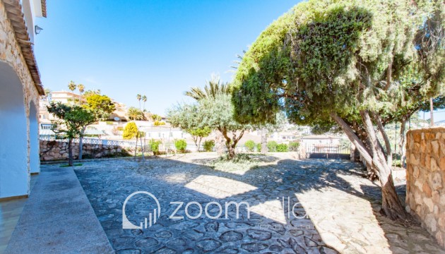 Resale - Villa - Benissa