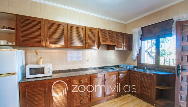 Resale - Villa - Benissa