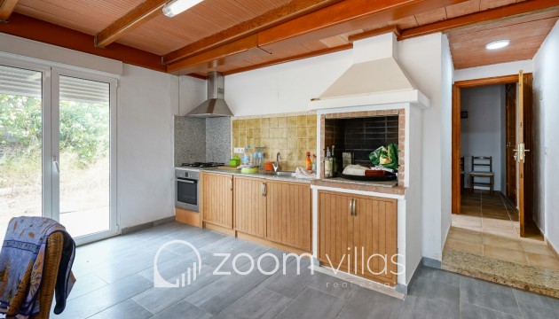 Resale - Plot / Land - Jávea - Adsubia