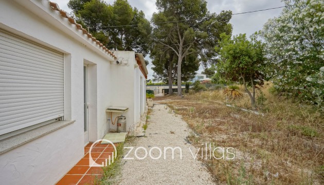 Resale - Plot / Land - Jávea - Adsubia