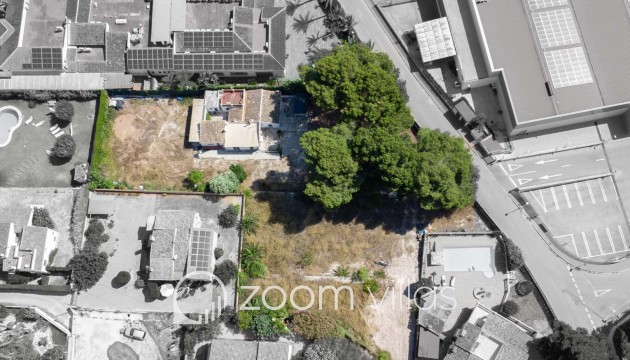 Resale - Plot / Land - Jávea - Adsubia