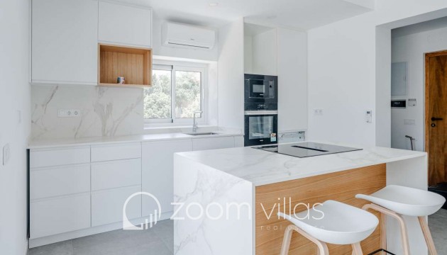 Resale - Villa - Calpe