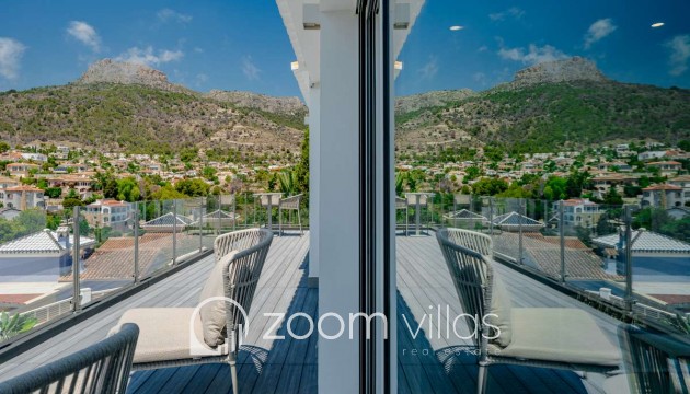 Resale - Villa - Calpe
