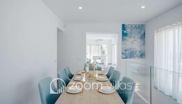 Resale - Villa - Calpe