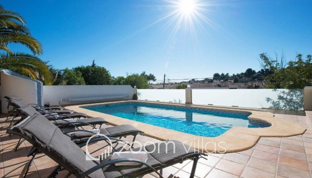 Resale - Villa - Moraira