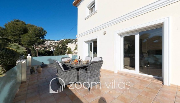 Resale - Villa - Moraira