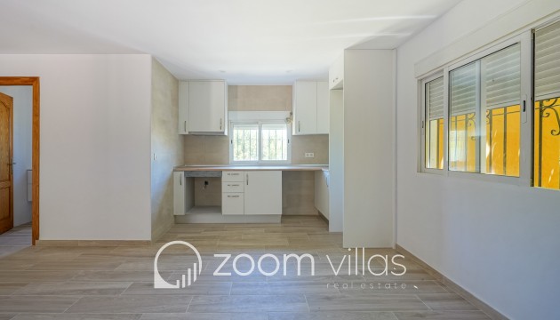 Resale - Villa - Jávea - Adsubia