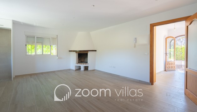 Resale - Villa - Jávea - Adsubia