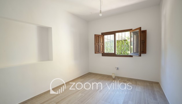 Resale - Villa - Jávea - Adsubia