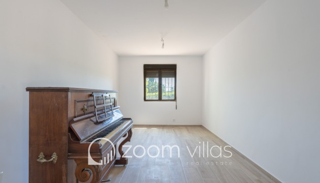 Resale - Villa - Jávea - Adsubia