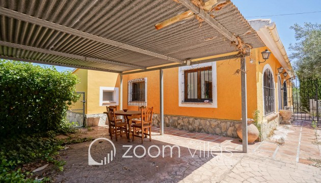 Resale - Villa - Jávea - Adsubia