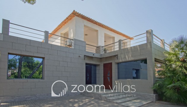 Resale - Villa - Denia - Las Rotas