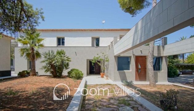 Resale - Villa - Denia - Las Rotas