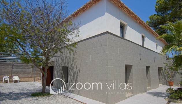 Resale - Villa - Denia - Las Rotas