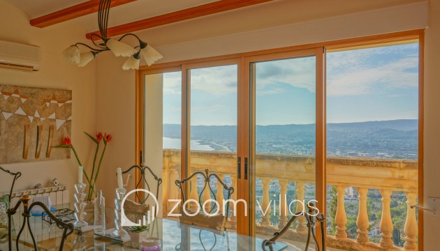 Resale - Villa - Jávea - La Corona