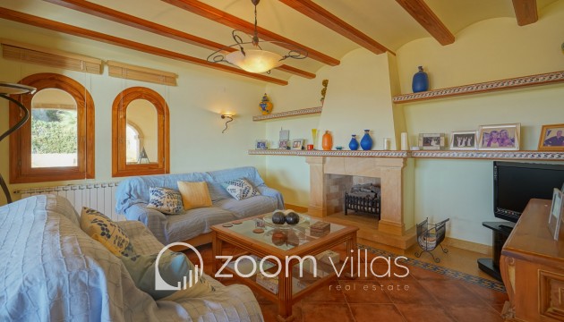 Resale - Villa - Jávea - La Corona