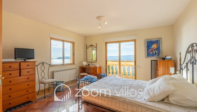 Resale - Villa - Jávea - La Corona